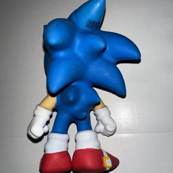 Sega Moose  Sonic the Hedgehog Stretch 6" Squishy Strtchy Toy Fidget Stress - Picture 4 of 7